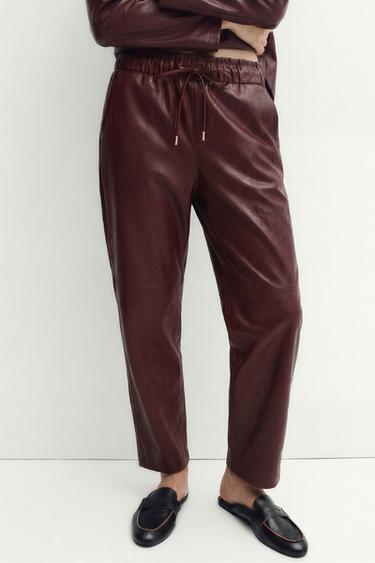 PANTALÓN EFECTO PIEL CINTURA ELÁSTICA - Granate de Zara