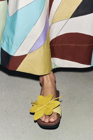 LEATHER FLOWER SANDALS - Lime Green by Zara