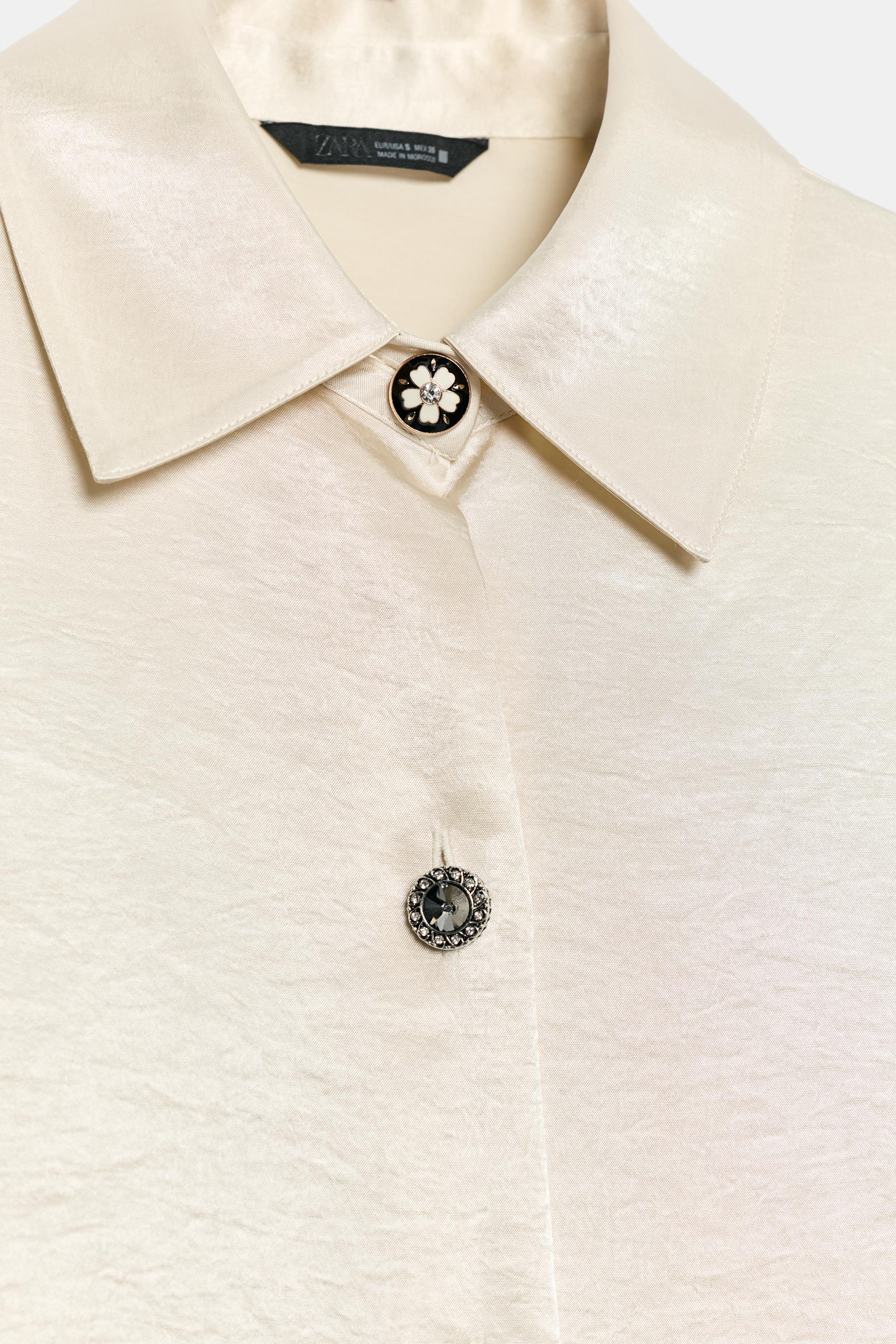 CHEMISE SATINÉE BOUTONS BIJOU