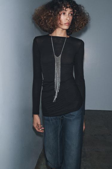T-SHIRT MET ZIJDELINGSE DRAPERING - Zwart van Zara