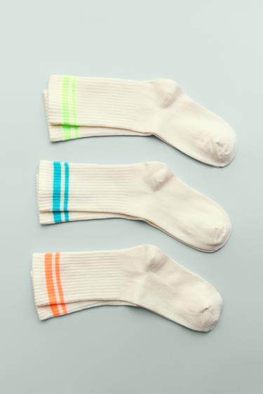 Zara THREE-PACK OF STRIPED LONG SOCKS - Ecru