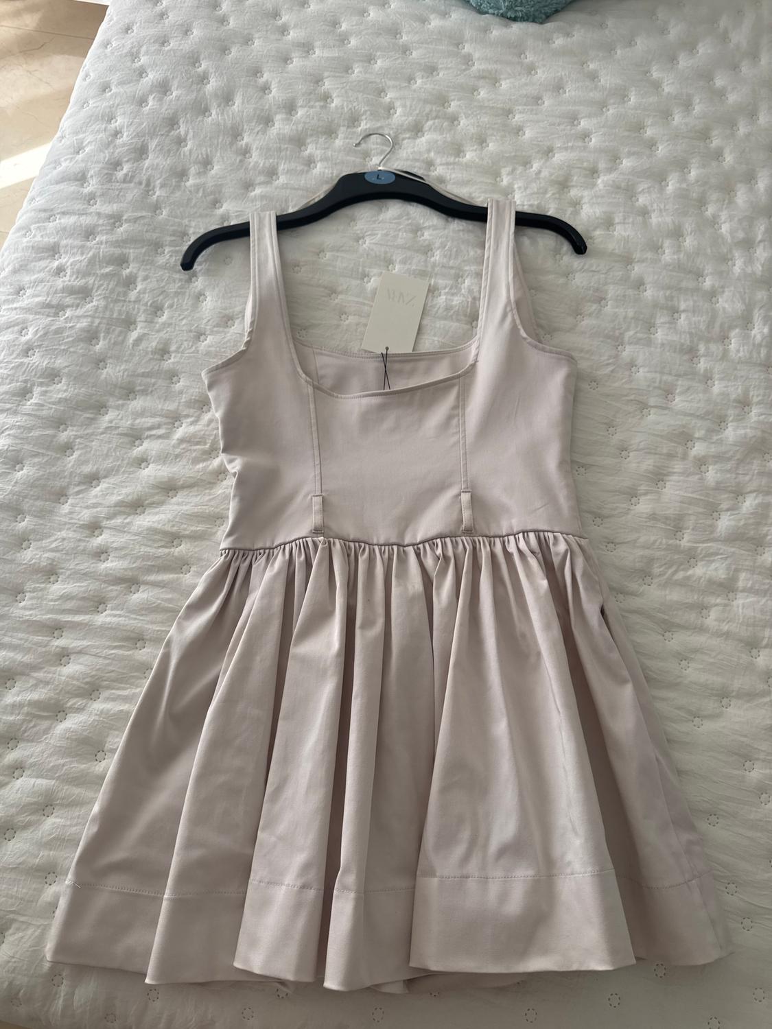 FITTED SHORT DRESS WITH BELT - Image 2