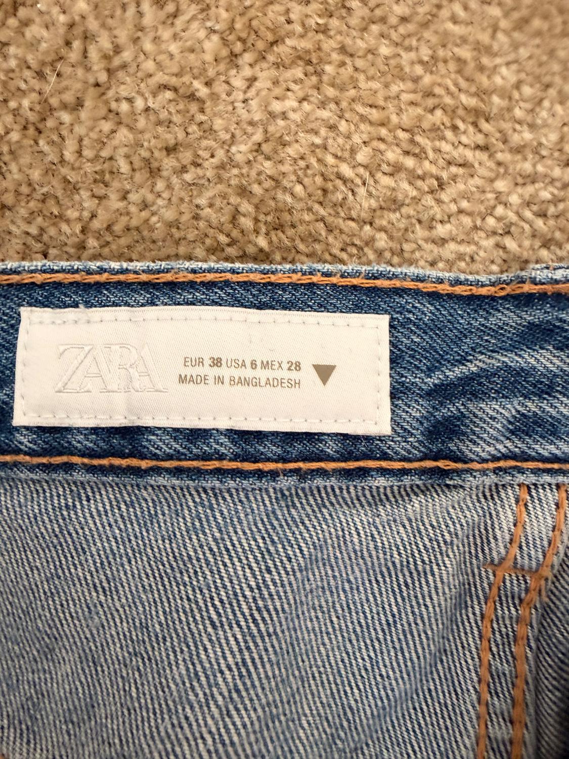 TRF RIPPED STRAIGHT MID-WAIST JEANS - Image 2