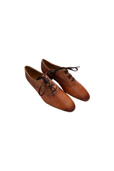 TAN BROWN EMBOSSED LEATHER SHOES