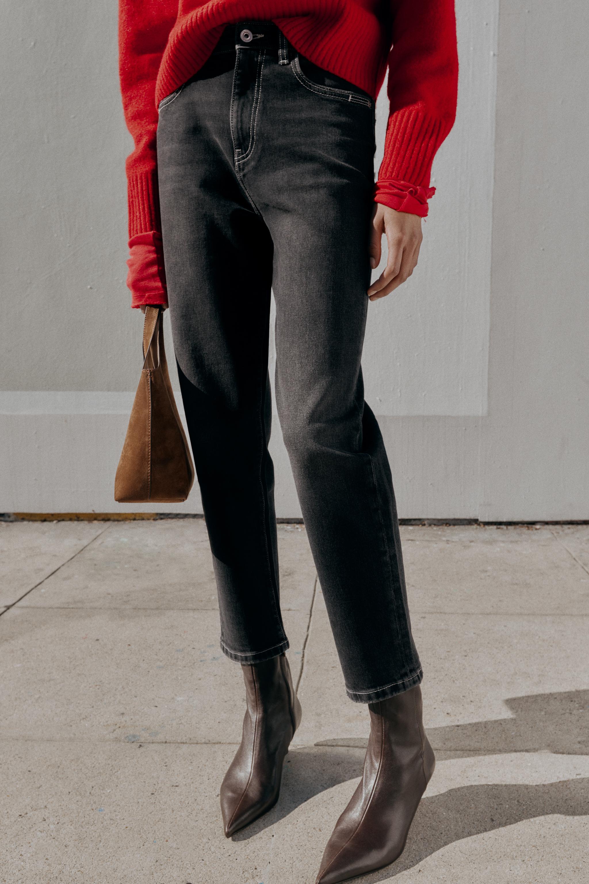 Z.01 MOM FIT HIGH-RISE JEANS