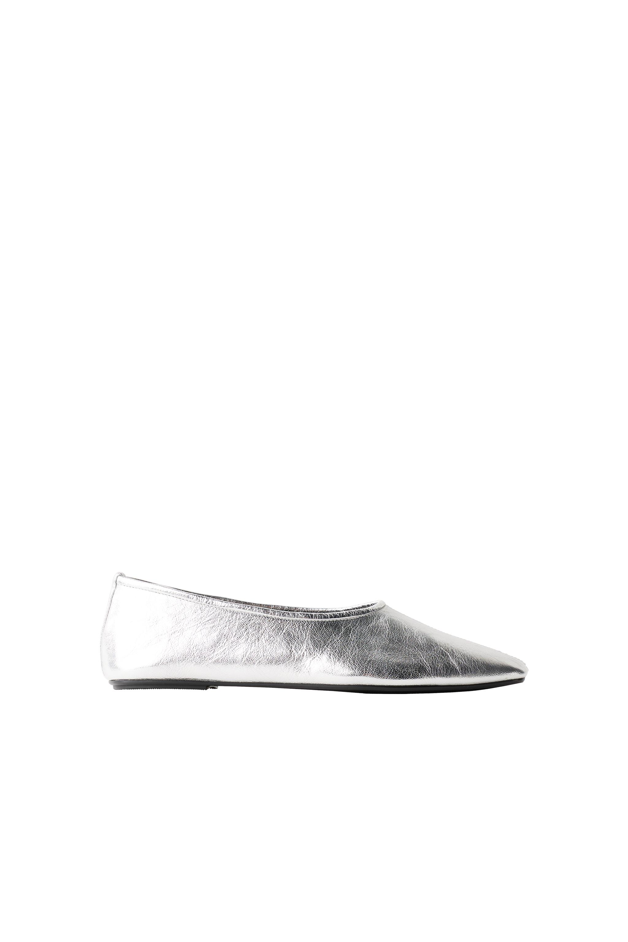 BAILARINA METALIZADA CREATED BY CARAMEL LONDON X ZARA