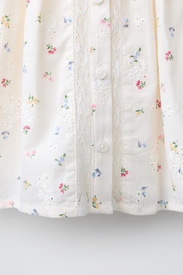 SCHIFFLI EMBROIDERY LACE TOP - Ecru by Zara - Image 3