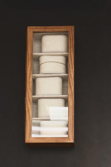WOODEN WATCH BOX - Brown by Zara