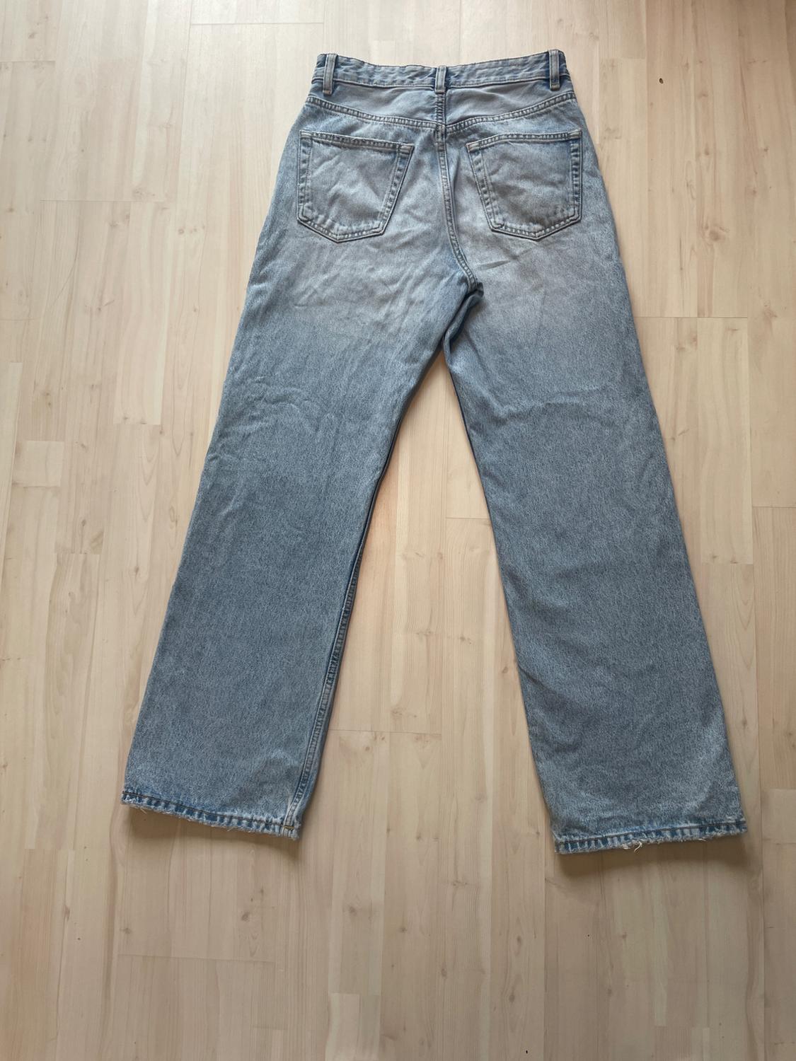 LOOSE FIT JEANS - Image 3