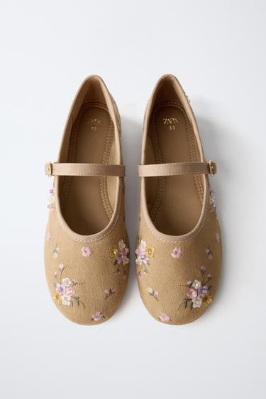 EMBROIDERED FLORAL BALLET FLATS - Sand Brown by Zara - Image 3