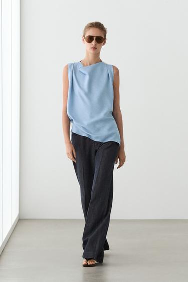 Flowing linen blend pleated top — Sky blue 2