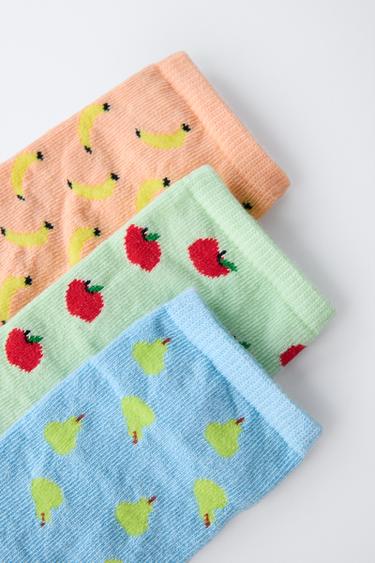 LOT DE TROIS PAIRES DE SOCQUETTES COURTES FRUITS - Multicolore de Zara - Image 2
