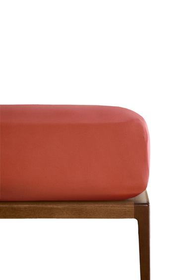 SATEEN FITTED SHEET | 40 CM HIGH (300 THREAD COUNT) - Raspberry by Zara