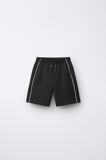BERMUDA SPORTY VIVO CONTRASTE - Carbón de Zara - Imagen 0