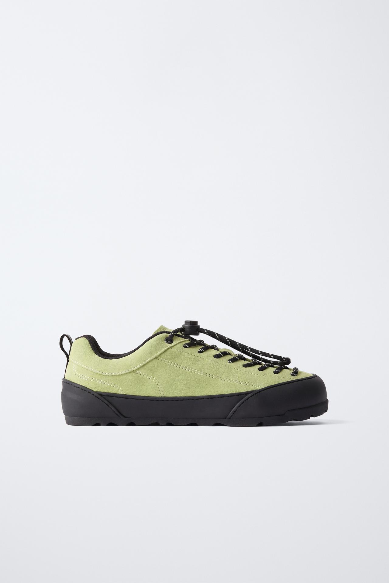 CONTRAST SNEAKERS — Yellow