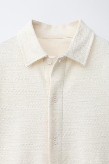 ENSEMBLE CHEMISE ET BERMUDA TEXTURÉS AVEC ÉTIQUETTE - Écru / Beige de Zara - Image 5
