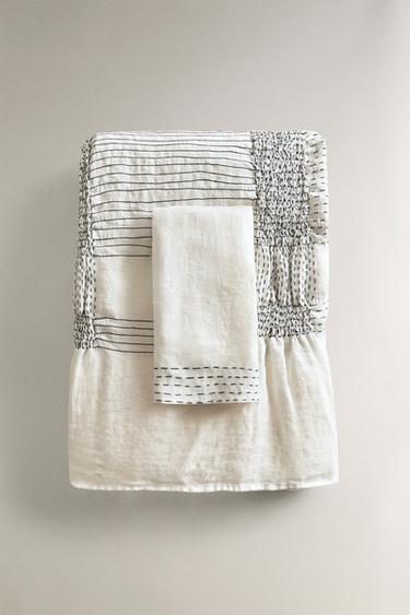 EMBROIDERED LINEN TABLECLOTH X FANGLU LIN - White by Zara