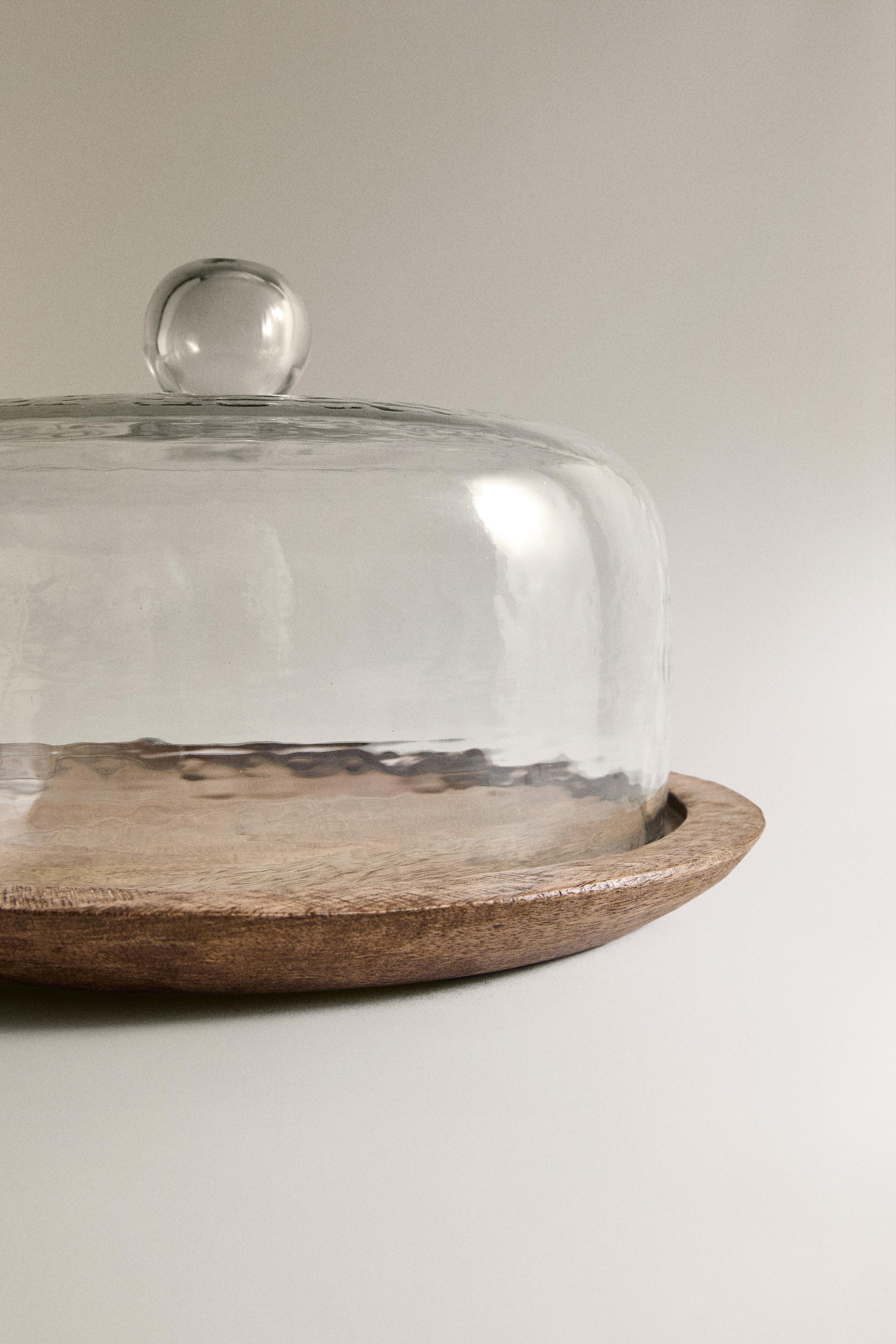 HAMMERED CAKE DISH