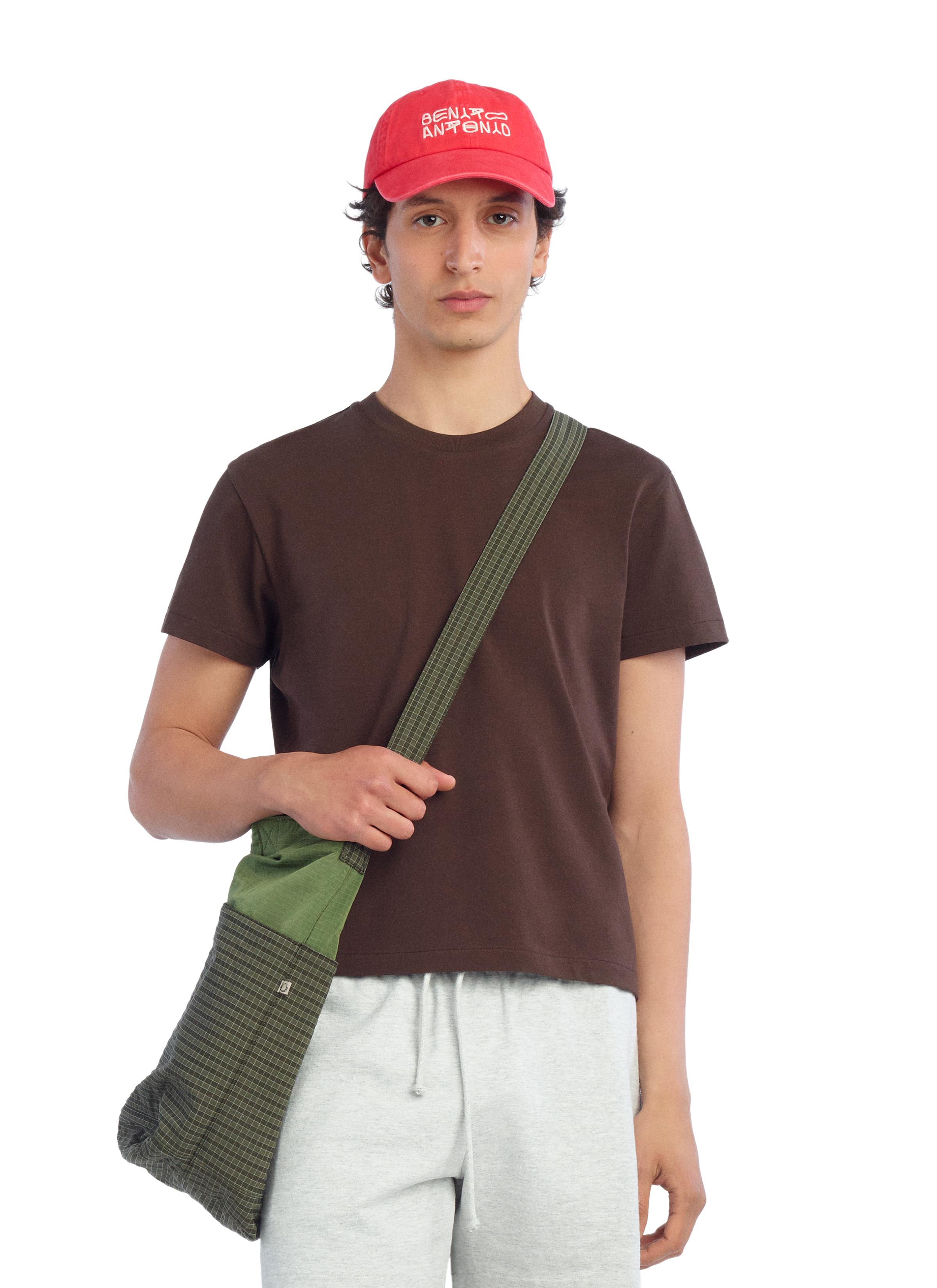 SLIM CROPPED FIT T-SHIRT — Brown