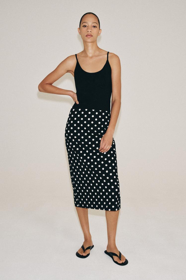 Falda midi de lunares de la colección ZW 2