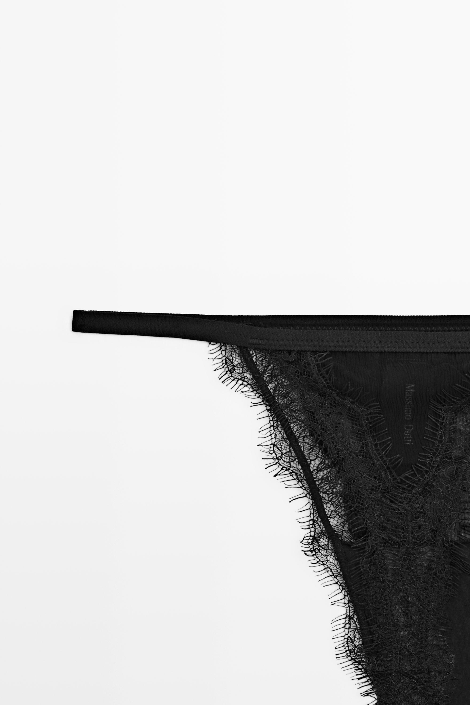 Thong with lace detail