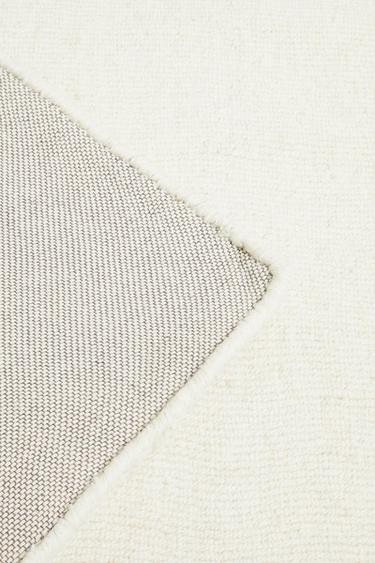 WOOL RUG - Ecru by Zara
