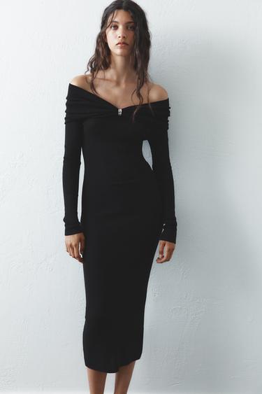 VESTIDO PUNTO PIEZA METÁLICA - Negro de Zara