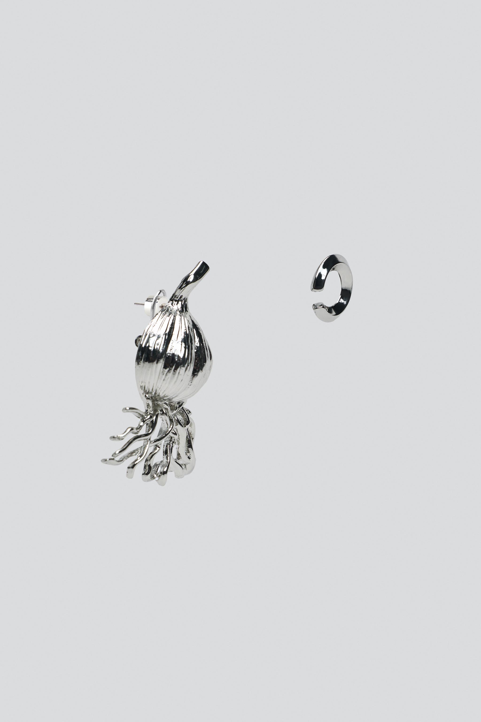 LOT DE 2 BOUCLES D'OREILLES EARCUFF LÉGUME
