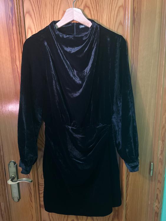 SHORT VELVET DRESS SECOND HAND