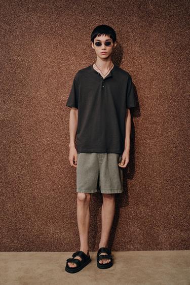 STRIPED BUTTON NECK T-SHIRT - Khaki by Zara