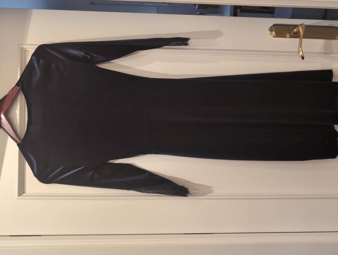 CROSSOVER VELVET DRESS - Image 2