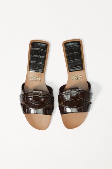 FLAT LEATHER SANDALS WITH RAISED DESIGN - Chocolate Brown by Zara