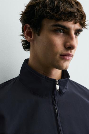 BLOUSON TECHNIQUE DÉPERLANT - Bleu marine de Zara - Image 5