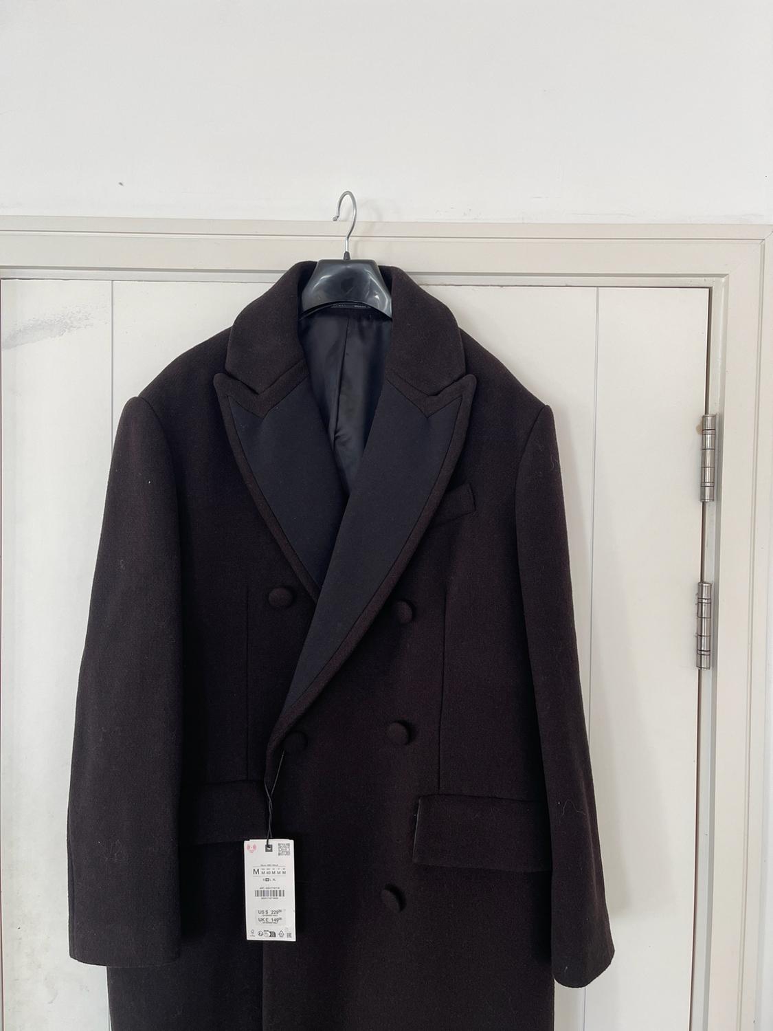 CONTRAST LAPEL WOOL COAT - Image 3