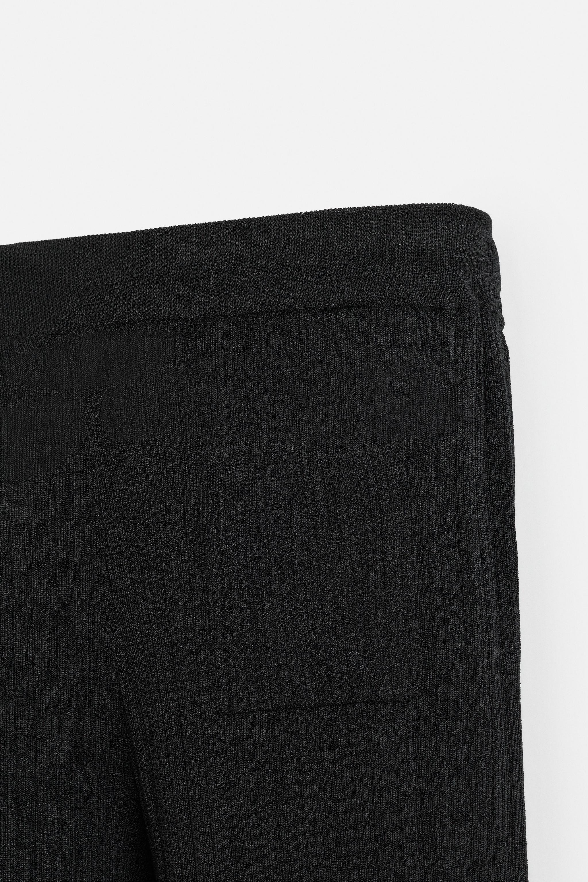 PANTALON EN MAILLE STRUCTURÉE