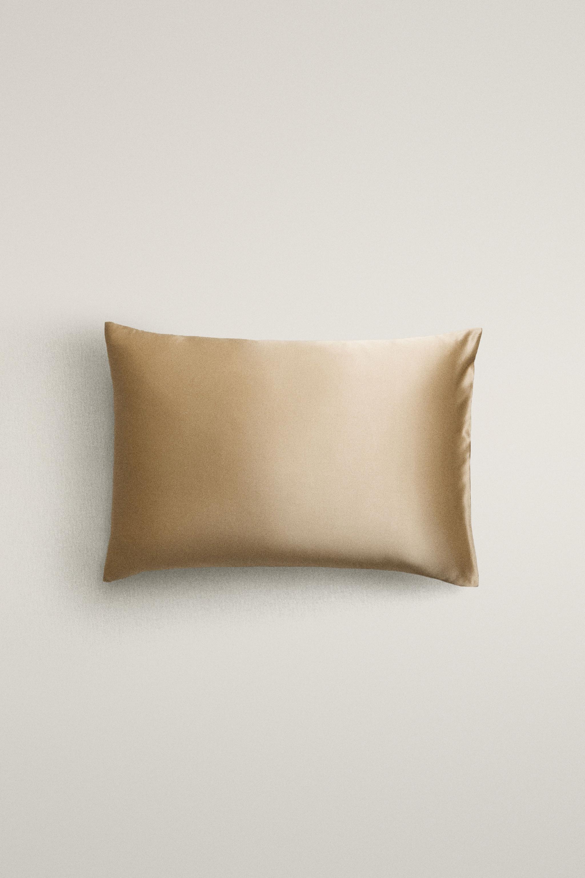 MULBERRY SILK PILLOWCASE — Gold