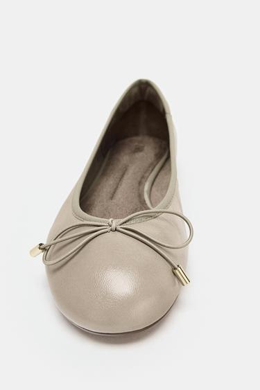 LEATHER BOW BALLET FLATS - Grey by Zara - Image 4