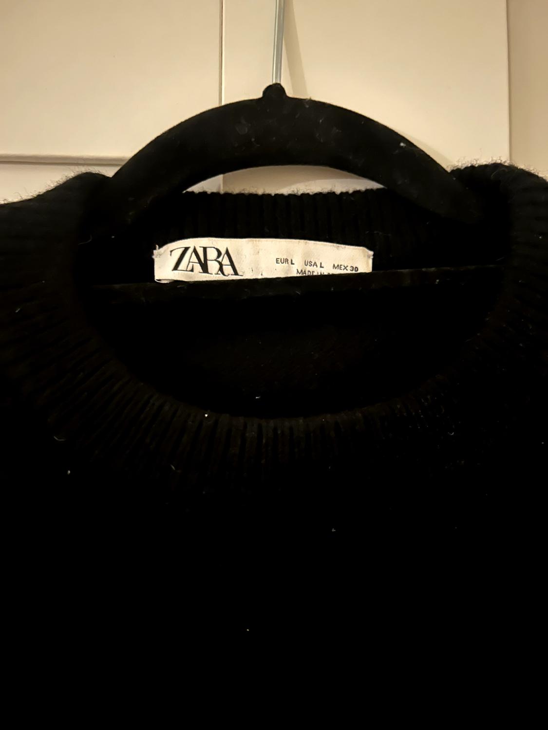 WOOL AND CASHMERE BLEND KNIT SWEATER - Image 3