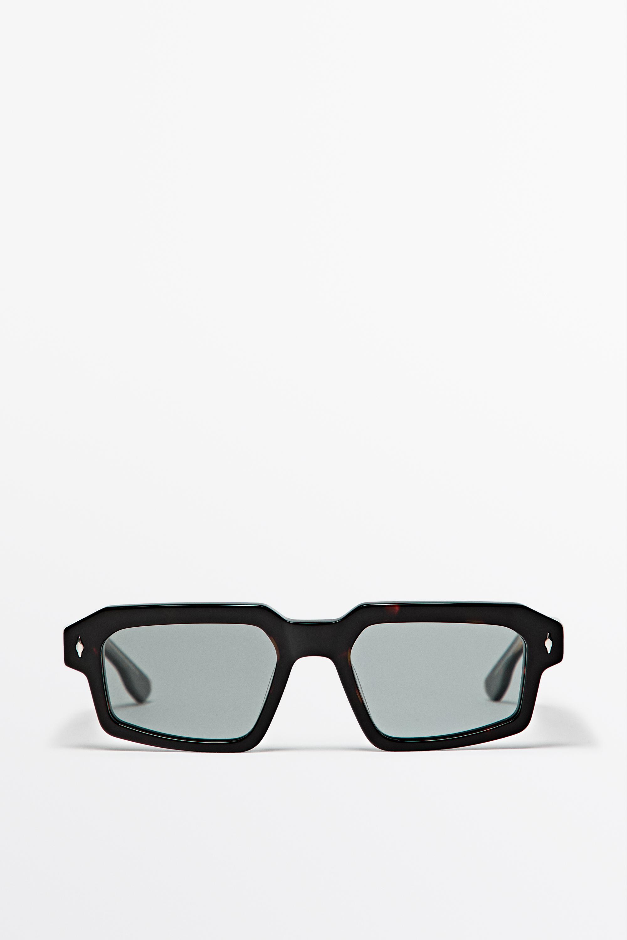 Rectangular sunglasses