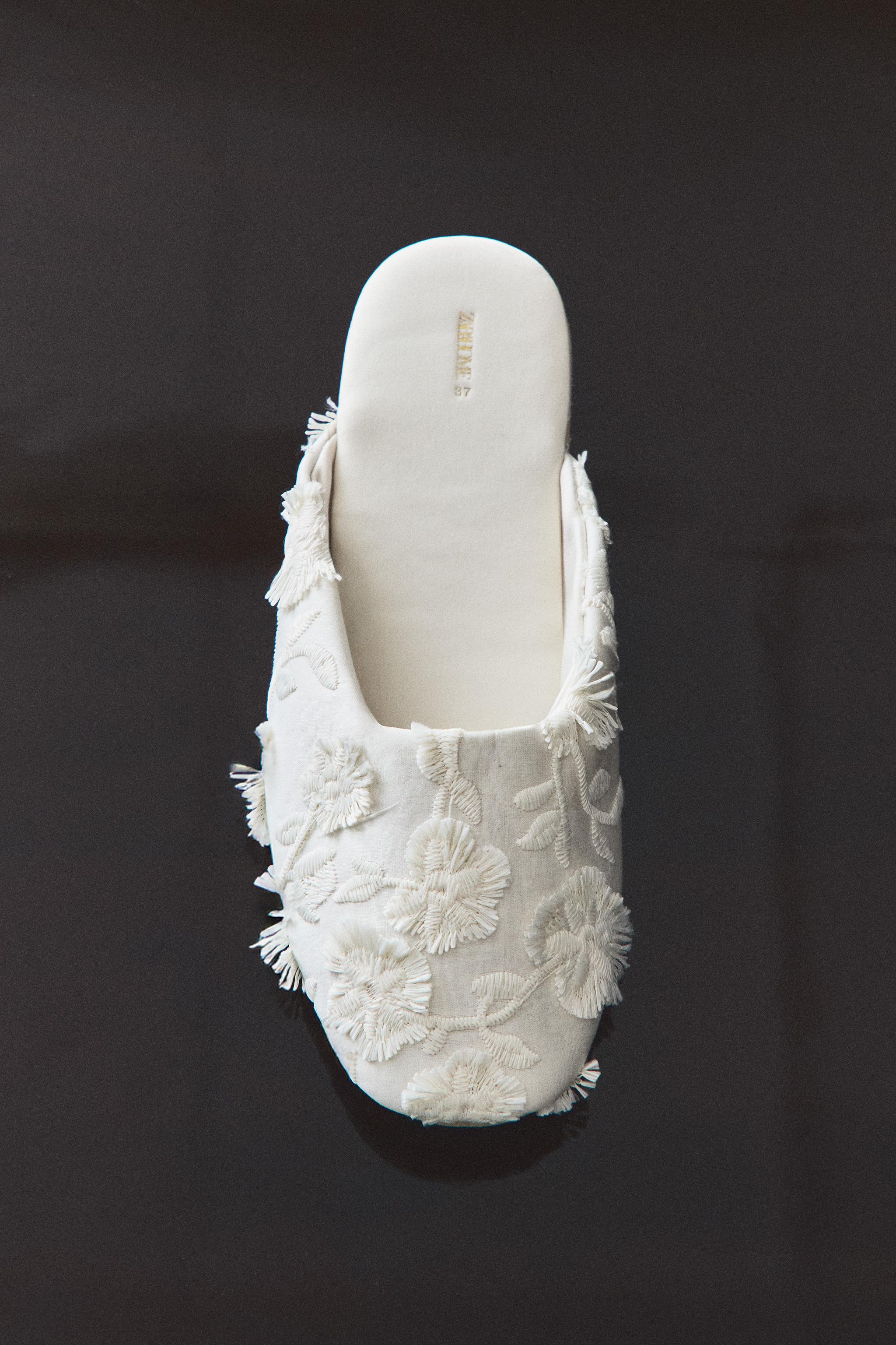 FLORAL MULE SLIPPERS WITH LEATHER SOLE — Beige