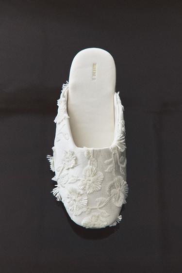 FLORAL MULE SLIPPERS WITH LEATHER SOLE - Beige by Zara