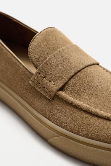 MOCASSINS EN CUIR CASUAL - Marron sable de Zara - Image 2