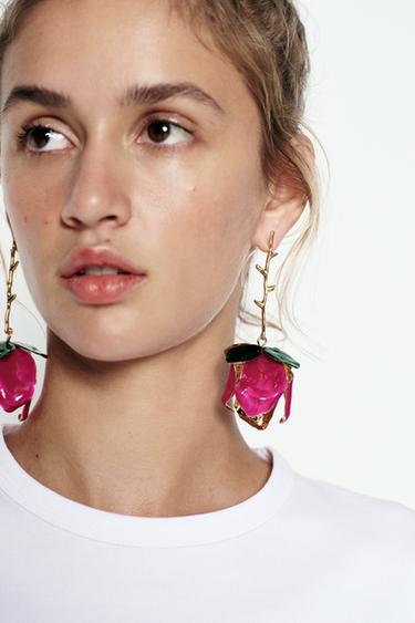 СЕРЬГИ С ЦВЕТАМИ ИЗ ЭМАЛИ — ЗОЛОТИСТЫЙ от Zara — изображение 0