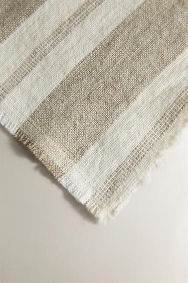 STRIPED HEAVY LINEN TABLECLOTH - Ecru by Zara - Image 2