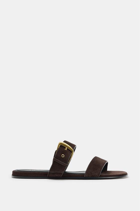 SUEDE BUCKLE SANDALS