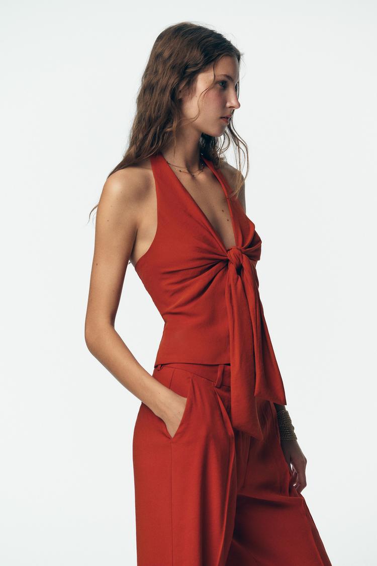 FLOWING DRAPED HALTER TOP