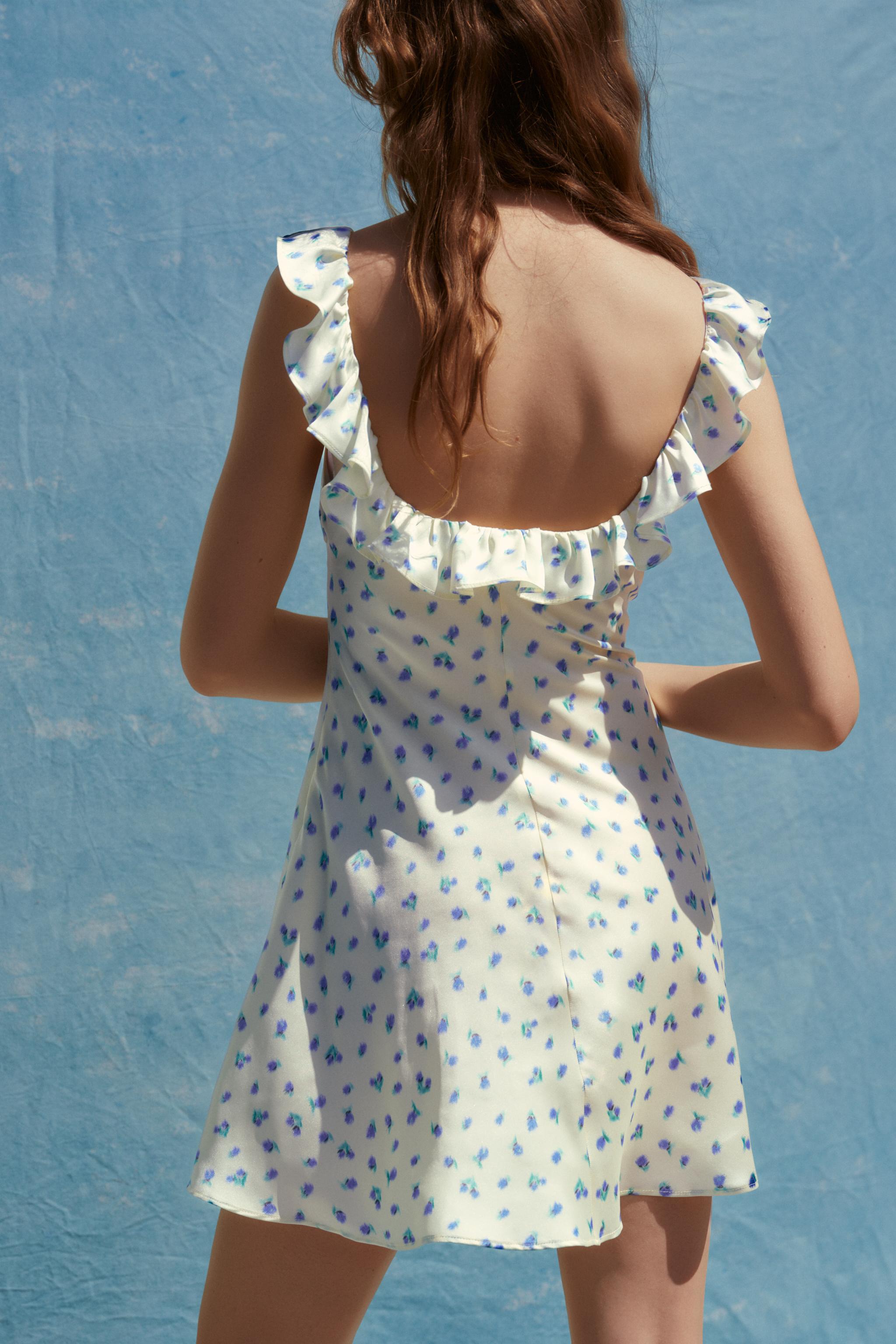ZARA プリント柄サテンワンピース 2940/067 プリント柄サテンワンピース - エクリュ/ブルー | ZARA Japan / 日本