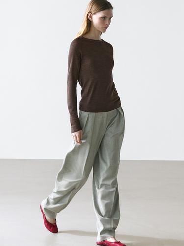 T-shirt à manches raglan en laine - Marron chiné de Zara