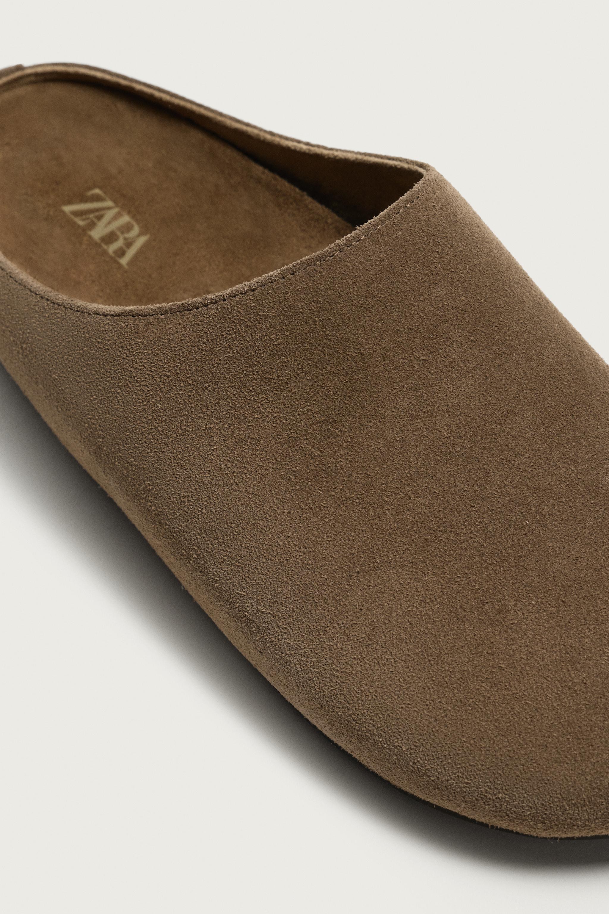 LEATHER CLOGS