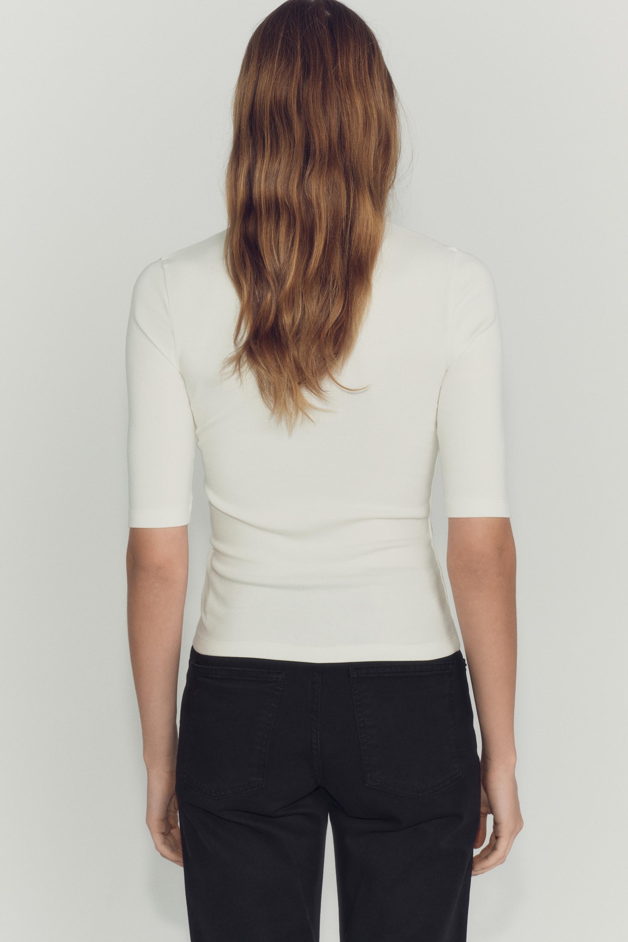 ELBOW-SLEEVE T-SHIRT